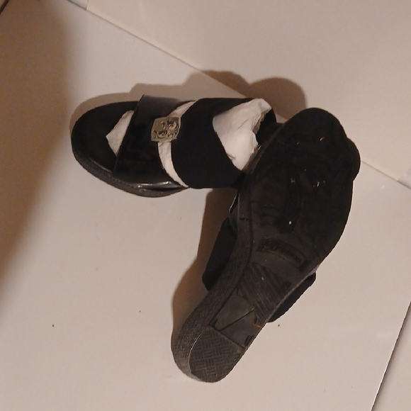 Brighton Black Patent Leather Mules with Silver Accents - Picture 7 of 7